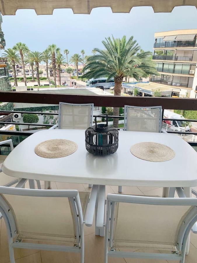 Formentor Beach Primera Linea De Playa Lejlighed Salou Eksteriør billede